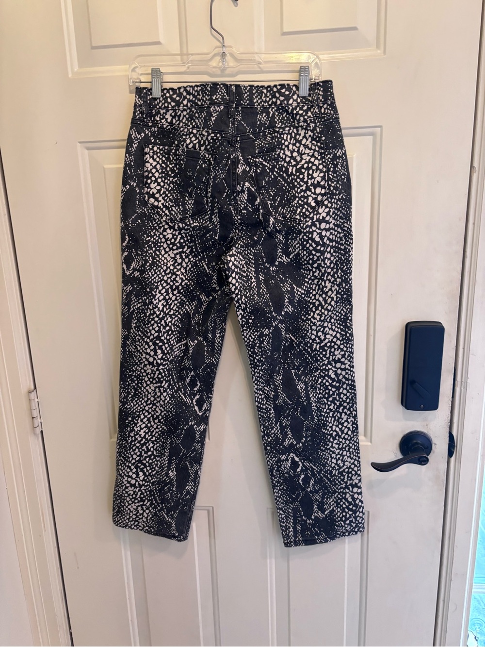 Kensie The Ella High-Rise Snake Print Straight Leg Pants - Black - Picture 6 of 6